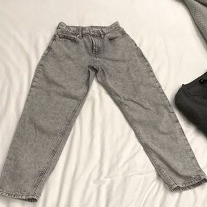 Gap girls 14 mom Jeans light grey acid wash